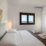 Dom wakacyjny Lalari Vári