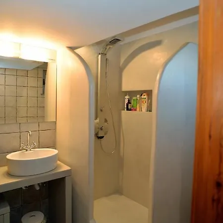 Lalari Tatil Evi