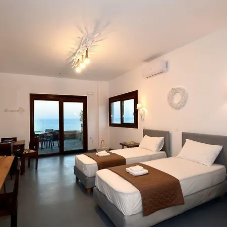 Lalari Дом отдыха Vari (Syros)