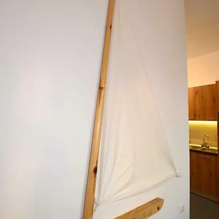 Lalari Tatil Evi *